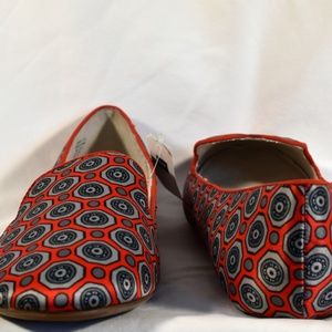 red and grey patterned loafers from GAP new